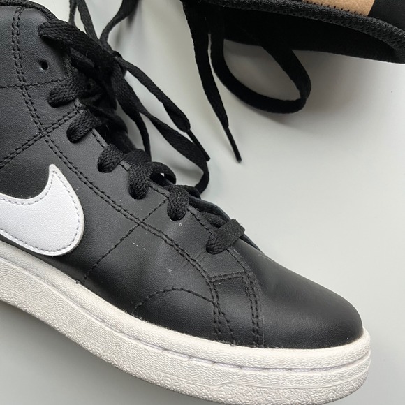 Nike Court Royale 2 Mid High Top Black White Womens 7 - Picture 8 of 15